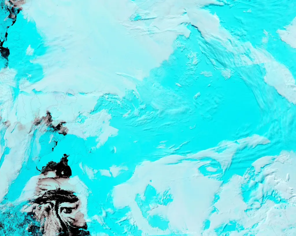 Thwaites Glacier in West Antarctica has a wide grounding zone, not a narrow line, according to the study.